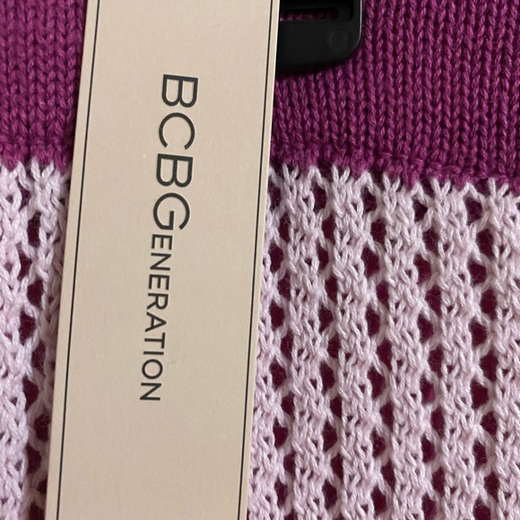 BCBG knit skirt - Picture 7 of 7